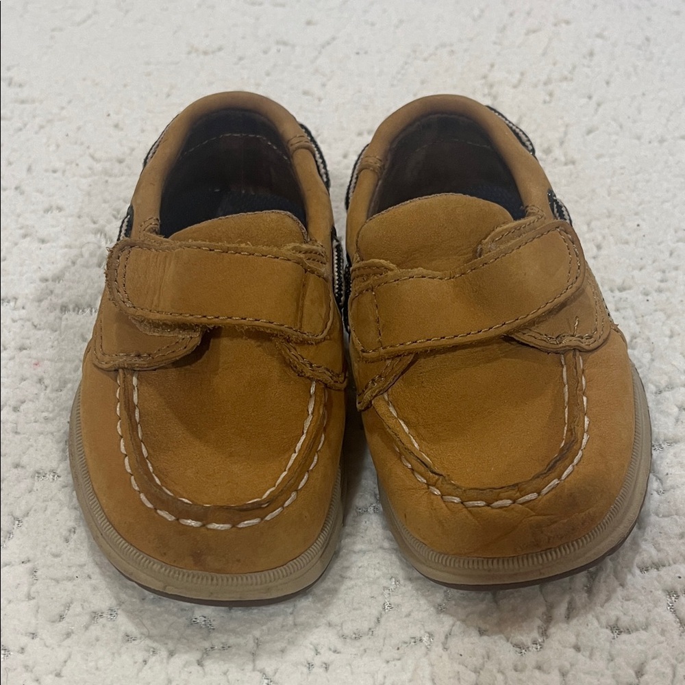 Sperry Kids Brown Boat shoes with Velcro